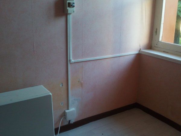 gauche du bureau